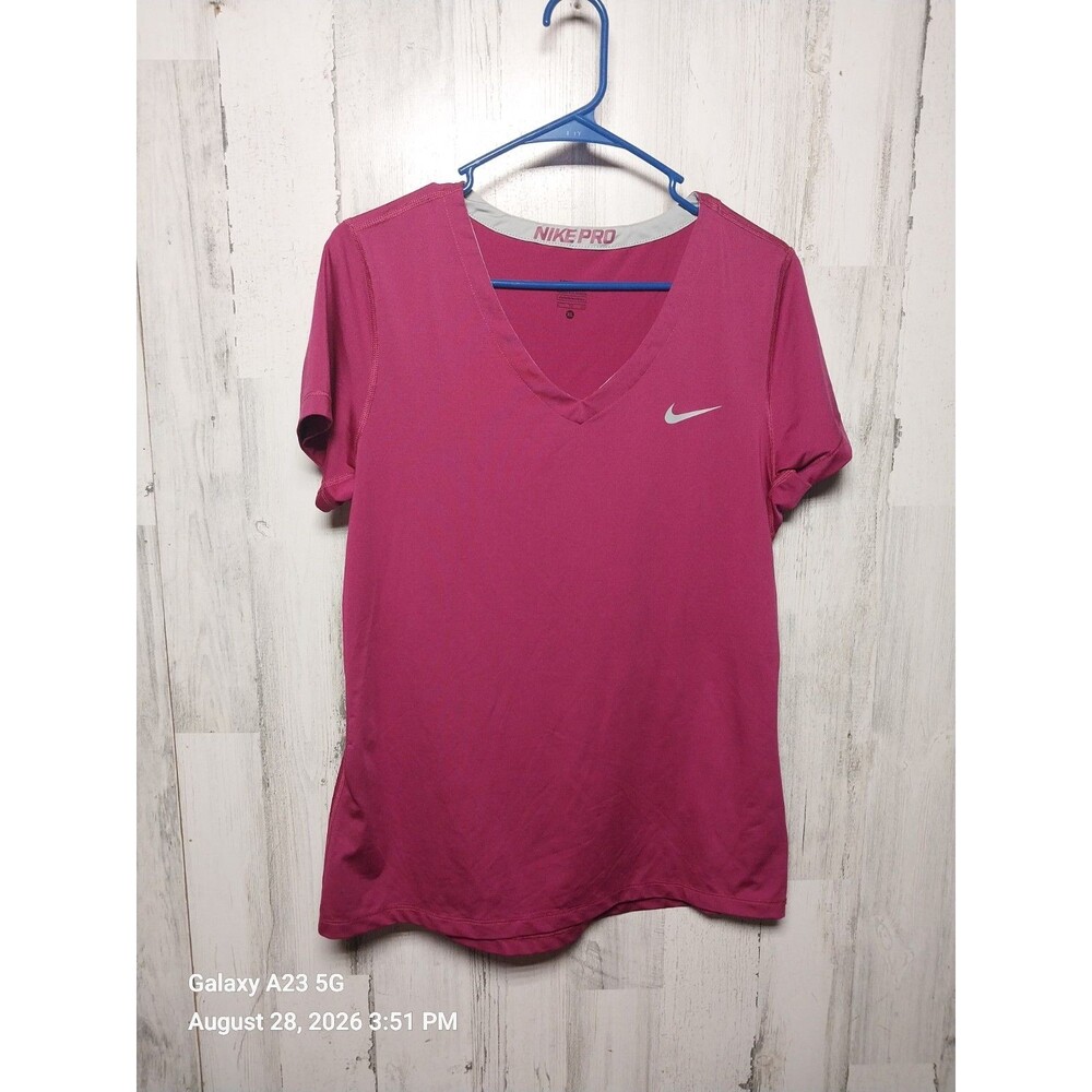 NIKE DRI-FIT Women's ATHLETIC Top MAGENTA Short Sleeve V-NECK Shirt sz XL